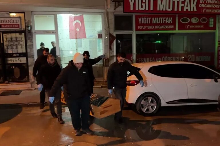 elazigda-genc-kadin-evinde-olu-bulundu-7Mn79qUl.jpg