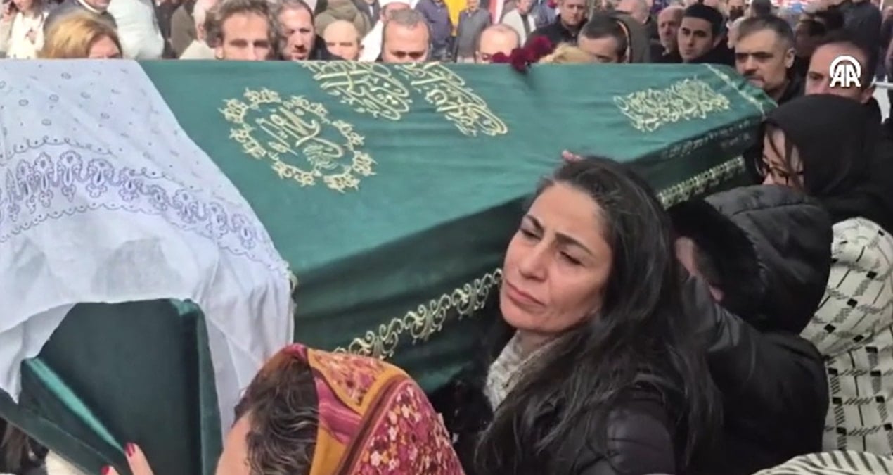 Eski eşi tarafından katledilen Damla’nın tabutunu kadınlar taşıdı