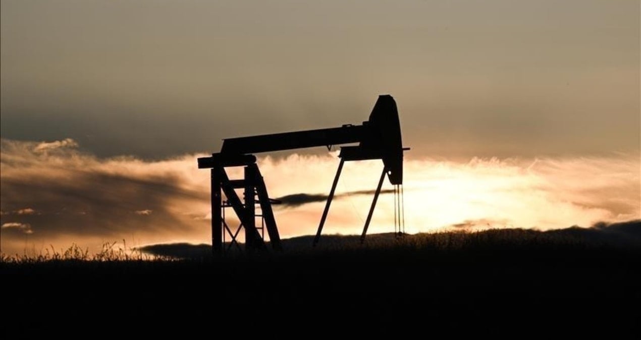 Petrol sondaj kulesi sayısı azaldı