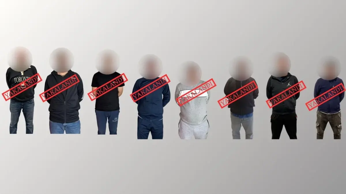 bakan yerlikaya duyurdu kirmizi bultenle aranan 6 suclu turkiyeye getirildi cyjHIPSz