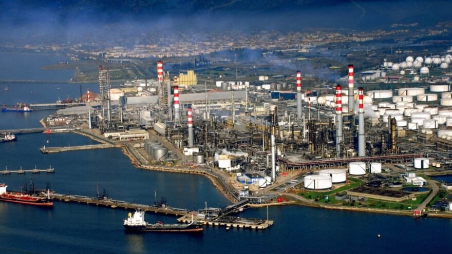 Koç Holding, Tüpraş Hisselerini Milyarlarca Liraya Satışa Sunuyor