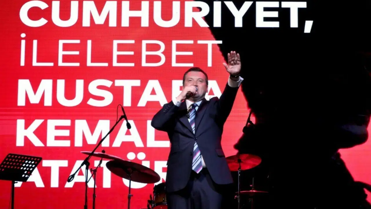 Silivri Belediyesi’ne operasyon… Sağlık kontrolünden geçirildiler: Bora Balcıoğlu’ndan açıklama geldi!