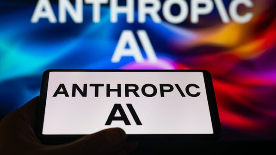 Anthropic, yapay zekâ kısıtlamaların kaldırılması için Trump yönetimiyle görüşüyor