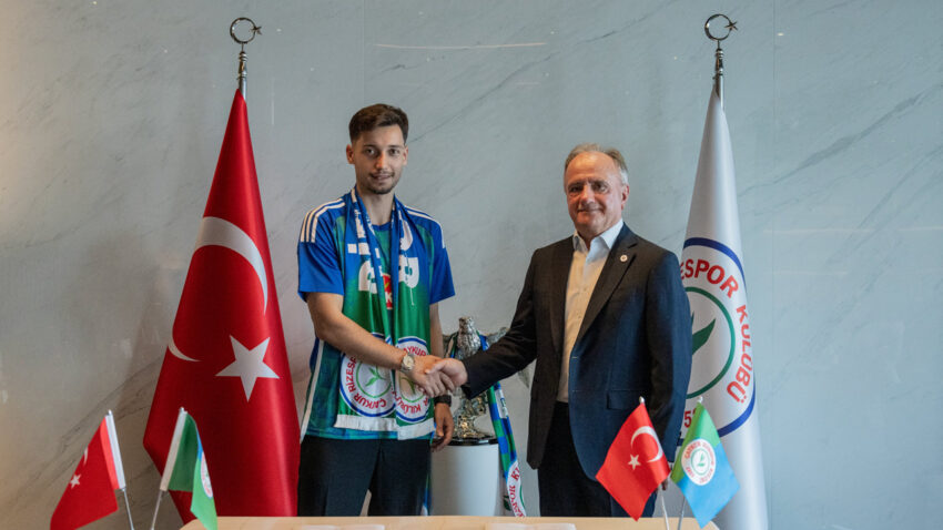 Besiktastan ayrilip super lig takimina transfer oldu uT3pjxW7